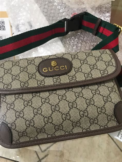 pochete gucci